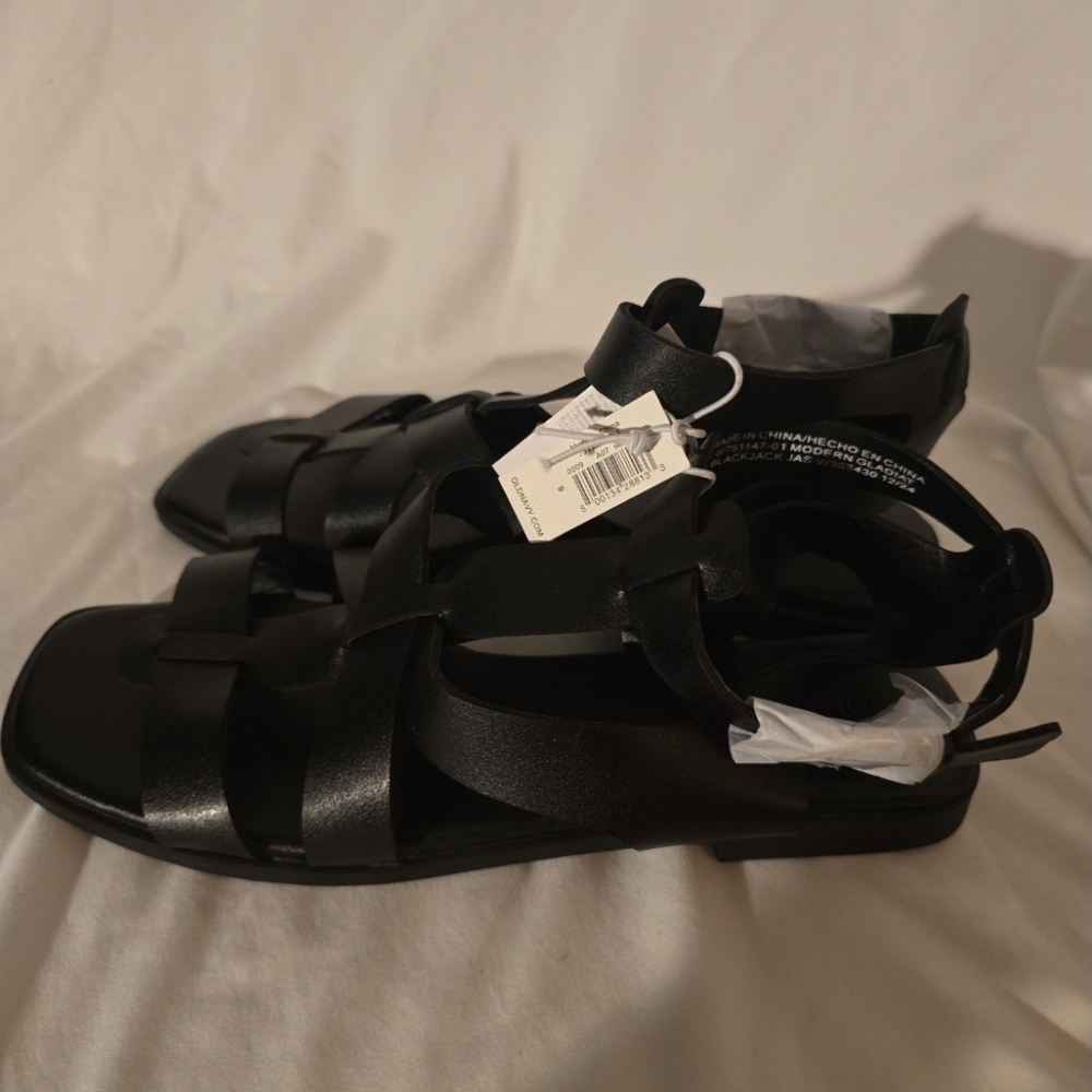 Old Navy Black Gladiator Sandals Size 9 NWT - Picture 5 of 6